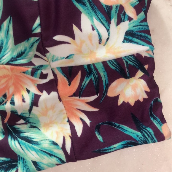 😎 Tori Praver swim - Picture 11 of 12